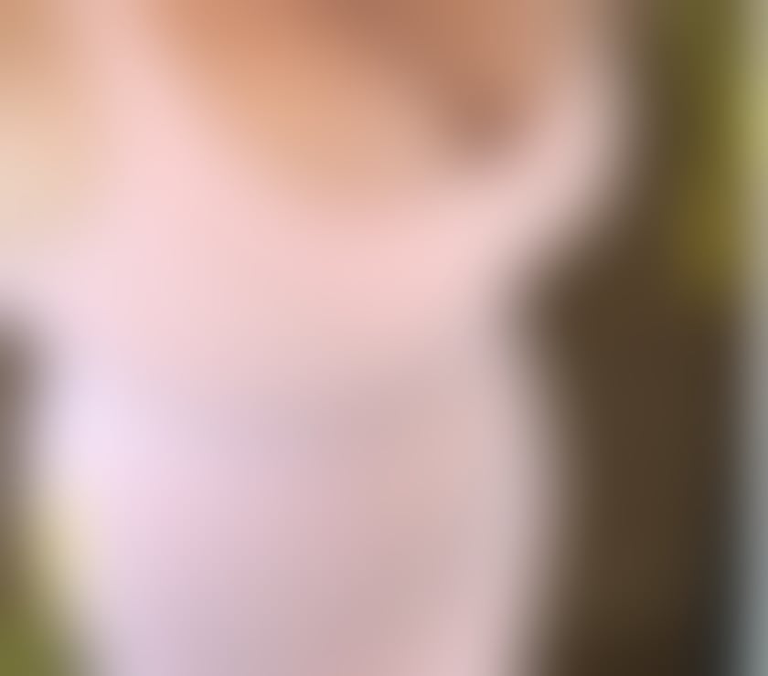 Mature Laura💋Natural big boobs❤Last day May 23