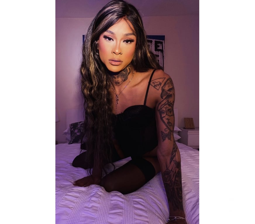 Trans Escorts Hull Hull City Centre - Hull - Photos for Crystal Safra XXL 🇧🇷 LETS GOOD PARTY NOW 😈🍆