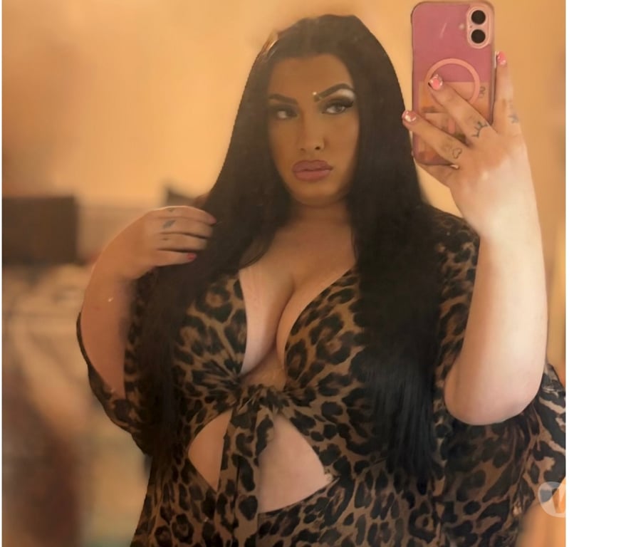 Trans Escorts East London Newham - Photos for AMELIA FAT ASS SNACK 🍑🧁 FOR YOU IN E16
