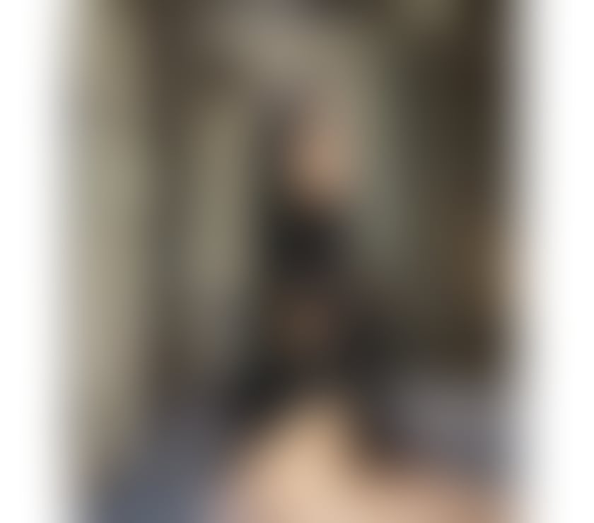 Escorts Surrey Epsom and Ewell - Photos for Sarah New Luxury Escort