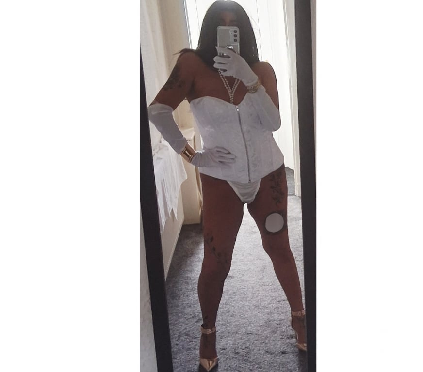 Escorts North Lanarkshire Wishaw - North Lanarkshire - Photos for 🏴󠁧󠁢󠁳󠁣󠁴󠁿SCOTTISH TANNED CURVY M!LF🍒