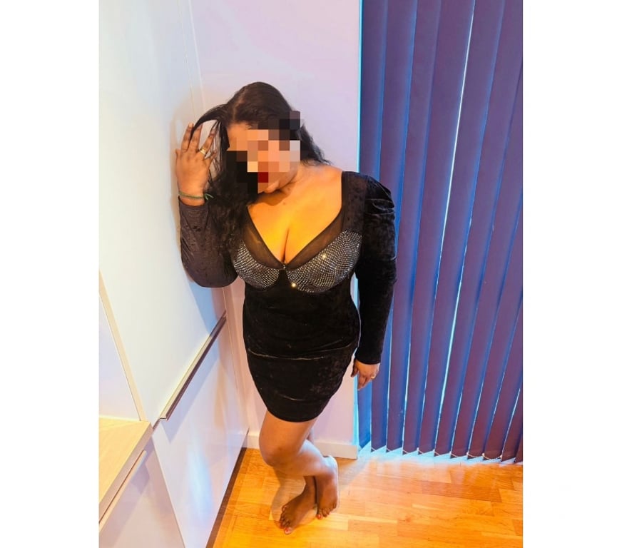 Escorts West London Hounslow - Photos for South Indian girl new arrival
