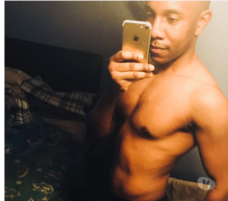  Gay massage North London Seven Sisters - North London - Photos for Black Bi Hung Available Outcall