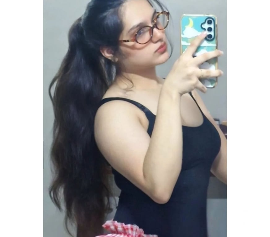 Escorts West London Hounslow - Photos for Elegant girl available in your town for companionship