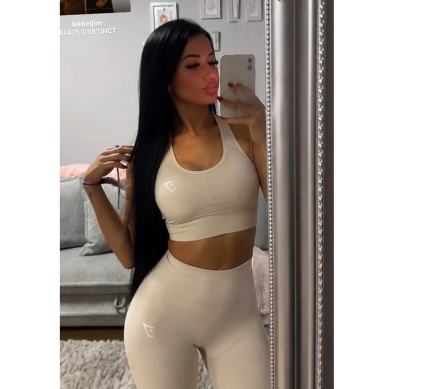 Escorts West Yorkshire Leeds - Photos for 🔥 Kim REALPARTY Blue eyes BIG ASS 🍑 beauty face😍