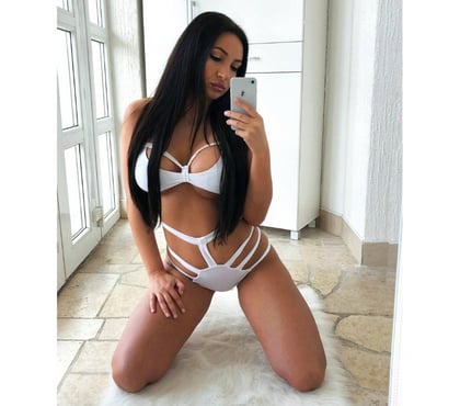 Escort Beeston Leeds - Photos for 🥂🔥EVY LOVE PARTY 🎉 BIG ASS 🍑 beauty face 😻