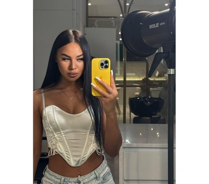 Escort Beeston Leeds - Photos for 🔥 Kim REALPARTY Blue eyes BIG ASS 🍑 beauty face😍