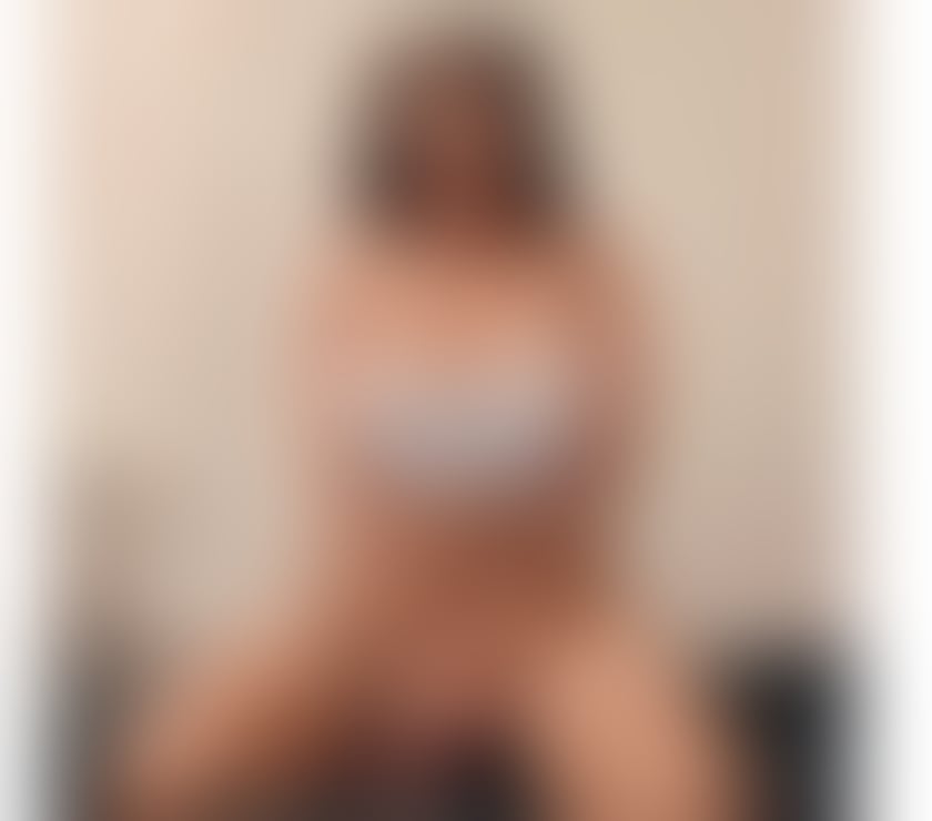 Escorts East Ham East London - Photos for 🩷BIG TITS LANA🩷BEST SLOPPY💋