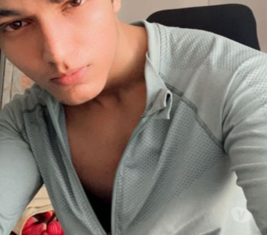  Gay massage East London Canning Town - East London - Photos for Indian boy bottom
