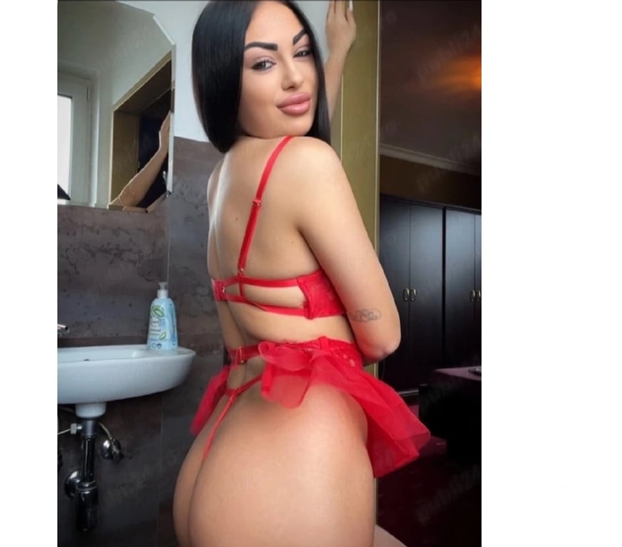 Escorts Hertfordshire Stevenage - Photos for Hi new just arrived only outcall
