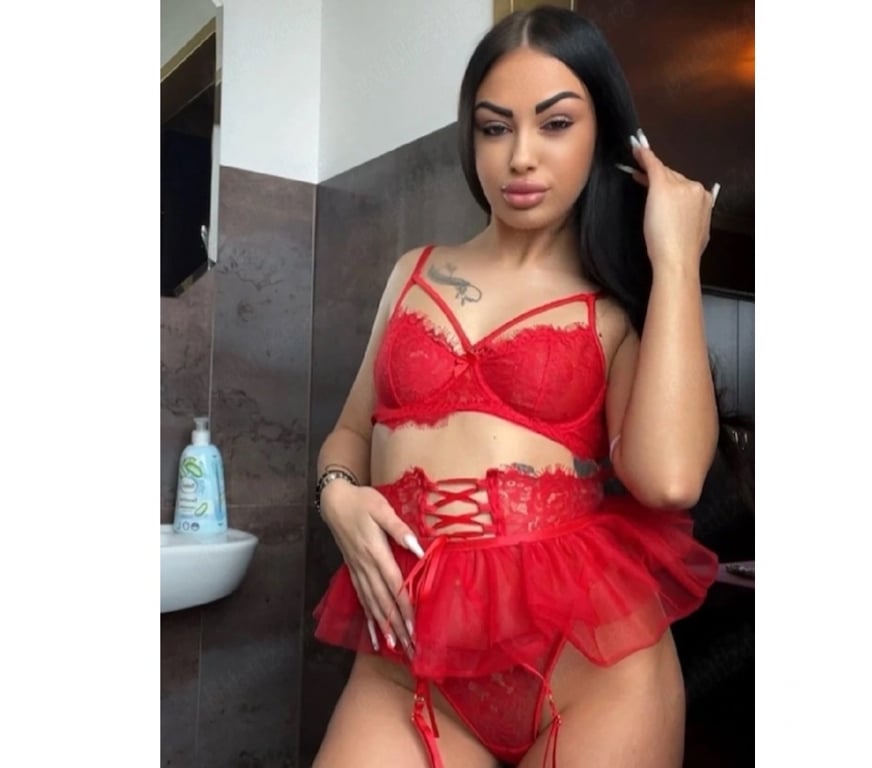 Escorts Hertfordshire Stevenage - Photos for Hi new just arrived only outcall