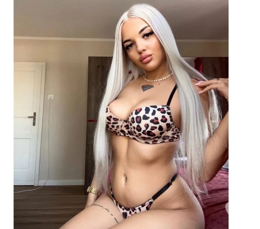 Escorts West Yorkshire Leeds - Photos for Hot girls ❤️💕💕new in town