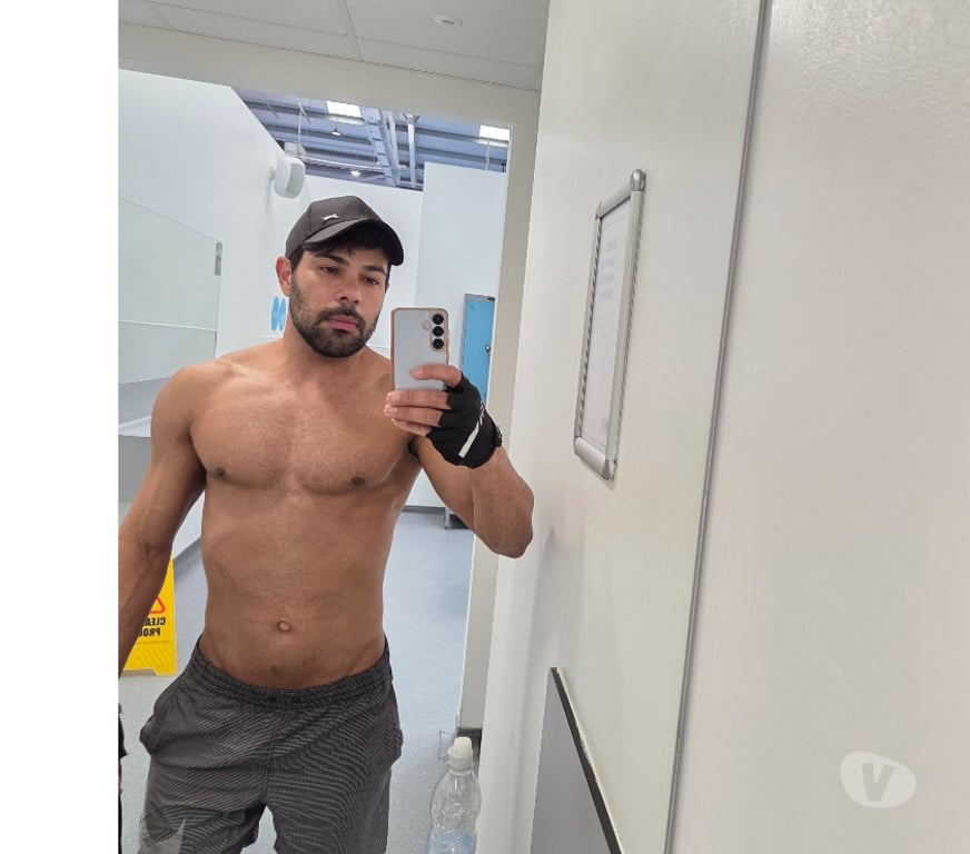  Gay massage Reading Reading Town Centre - Reading - Photos for Brazilian boy - 24Hs