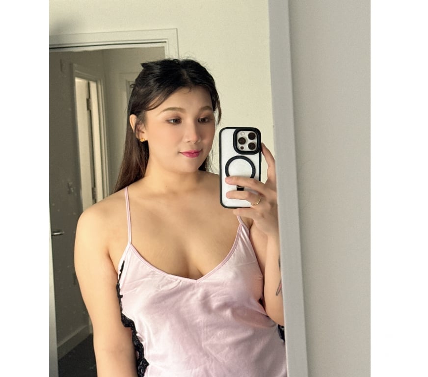 Escorts Glasgow Glasgow East Investment Park - Glasgow - Photos for 07415063143 🌸Asian Girl • Fun & Sweet Moments 🌸