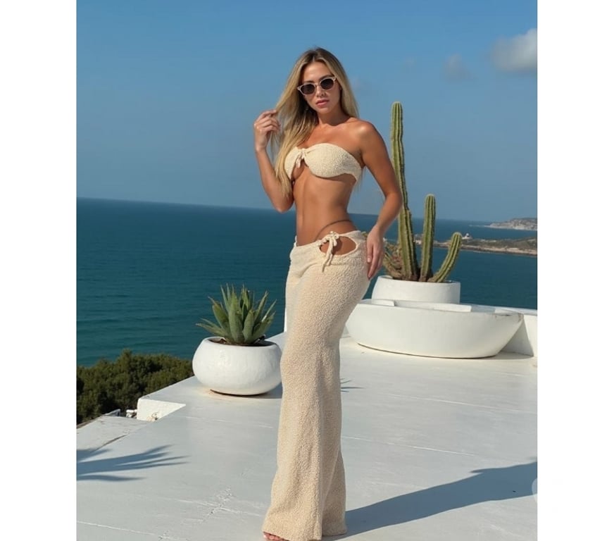 Escorts South West London Kensington - South West London - Photos for Antonela Santos ✨ a radiant blonde with light eyes