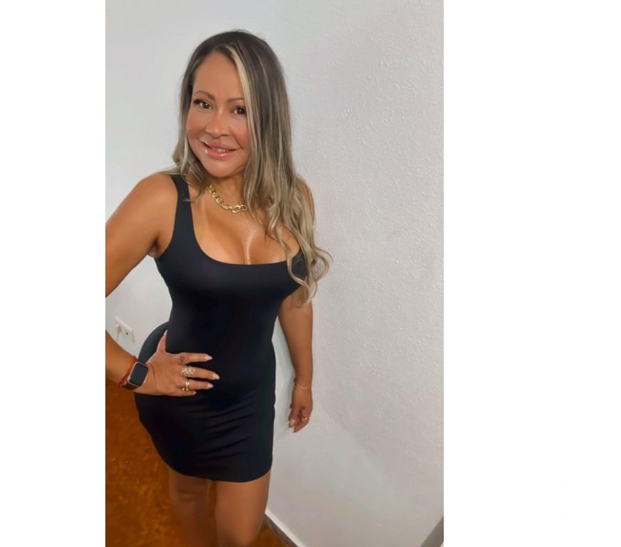 Escorts North West London Harrow on the Hill - North West London - Photos for MATURE WOMEN 🔥 BDSM 🍑 Humiliation