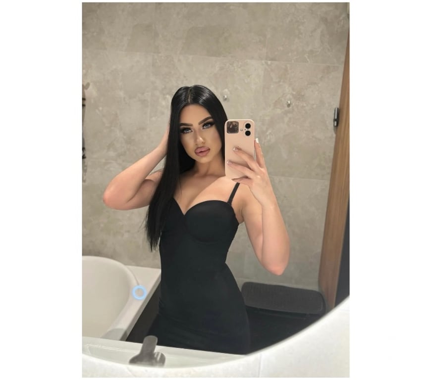 Escorts Surrey Surrey Heath - Photos for Brand New & Ready to Be Your Sweetest Escape 🌟