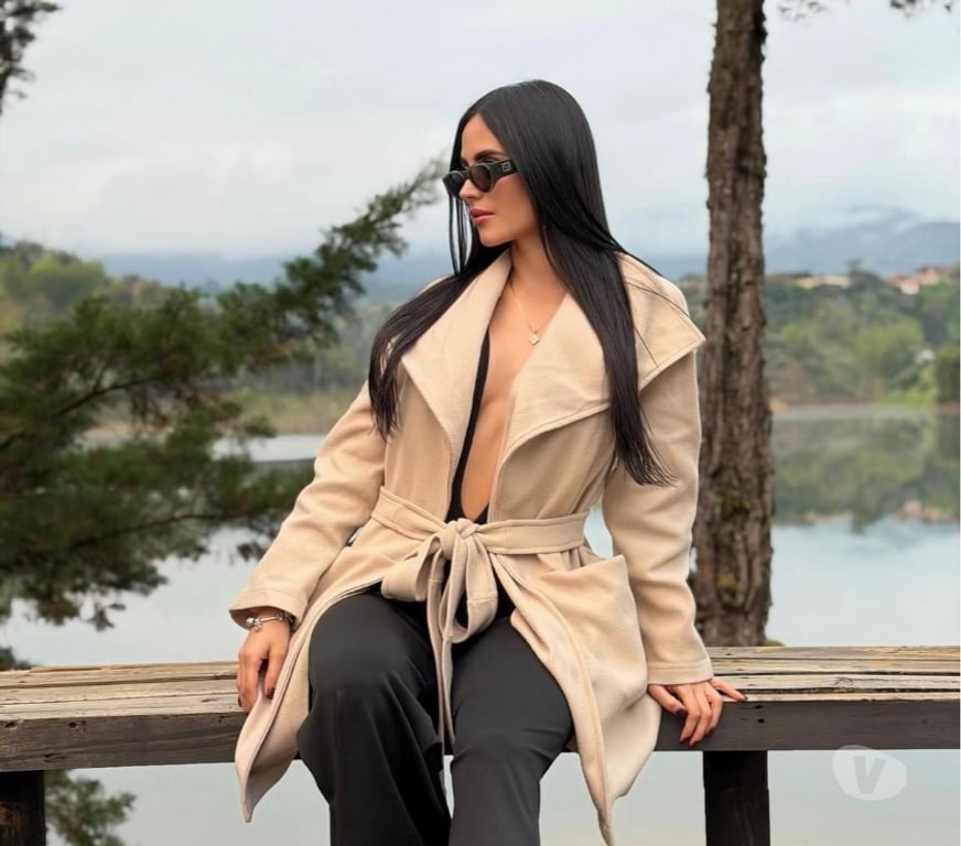 Escorts East London Canary Wharf - DLR Station - East London - Photos for 🌺Daniela!!!🔥latina mami 🔥