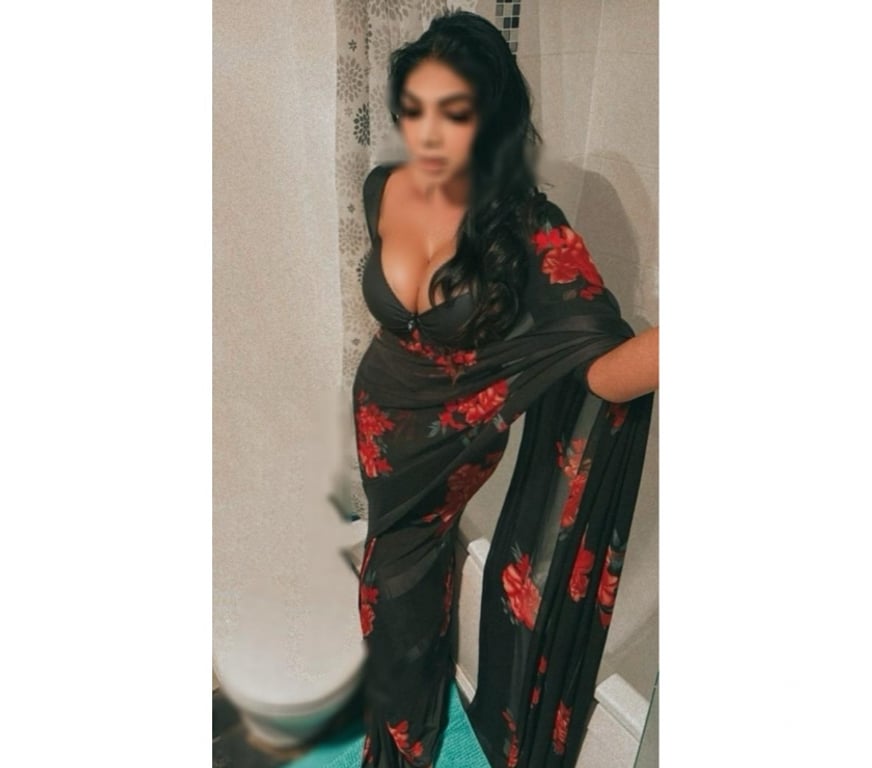 Escorts Cardiff Cardiff City Centre - Cardiff - Photos for ANISHA SOUTH INDIAN TAMIL STUNNING GIRL NEW IN CARDIFF