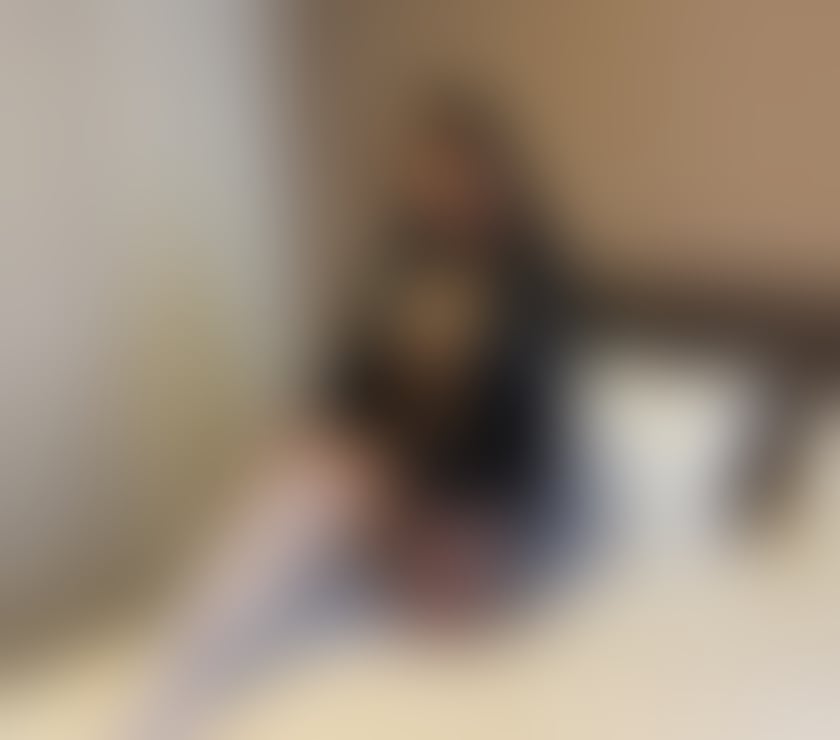 Escorts Huddersfield Kirklees - Photos for Hello I am Karina just outcall party nice over night