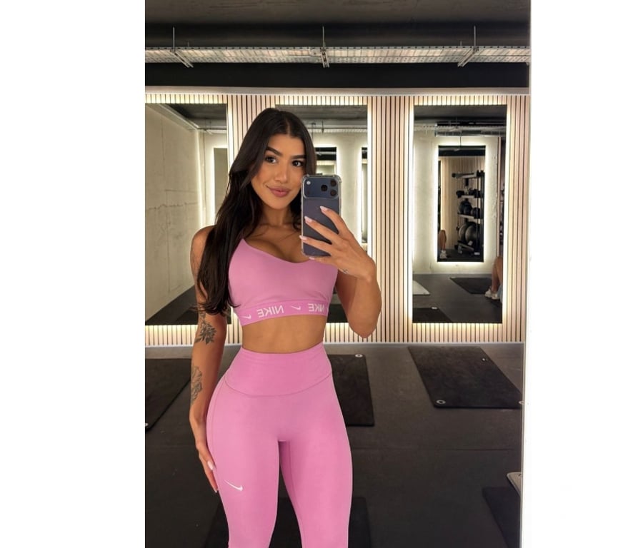 Escorts North London Bruce Grove Station - North London - Photos for 🇧🇷BEST GFE Latina 💋 INCALL 🥂 PARTY❤️‍🔥