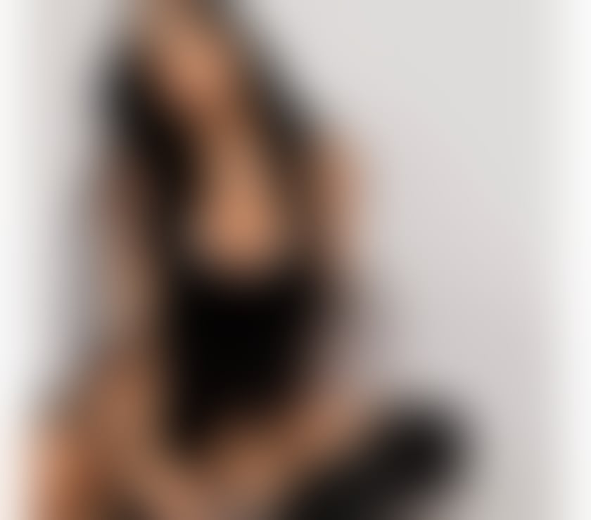 Escorts North West London Willesden Green Station - North West London - Photos for 🔥 ATTRACTIVE, HOT BRUNETTE READY FOR YOU 💋