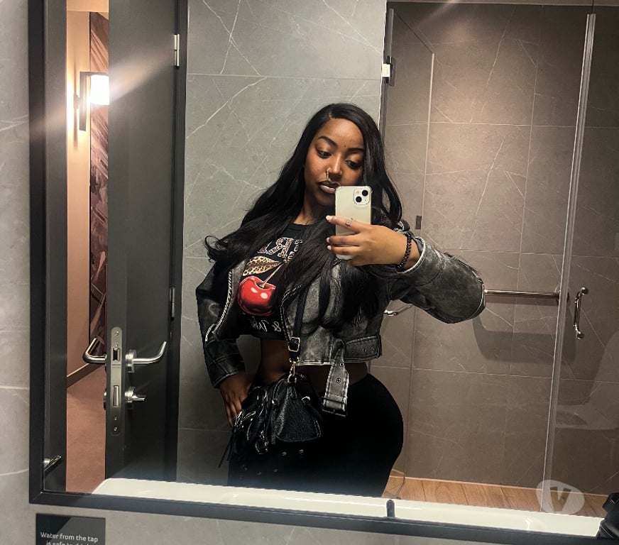 Escorts North West London Hendon Central Station - North West London - Photos for TrinathegirlnextdoorOUTCALLONLY