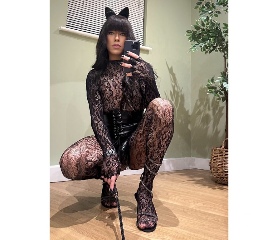 Trans Escorts West Yorkshire Leeds - Photos for Naomi Tv Ts P @ r ty