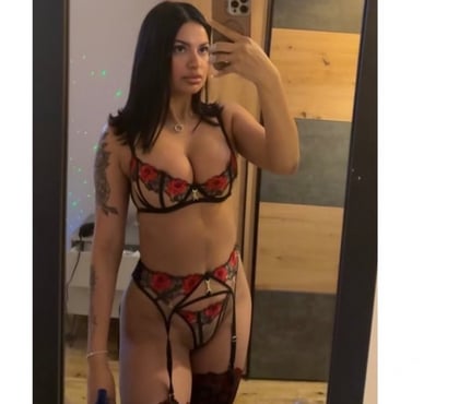 Escorts Gravesend Gravesham - Photos for 🔝Kleo 🇨🇴HOT BRUNETTE 🔥 NO RUSH 📞☎️