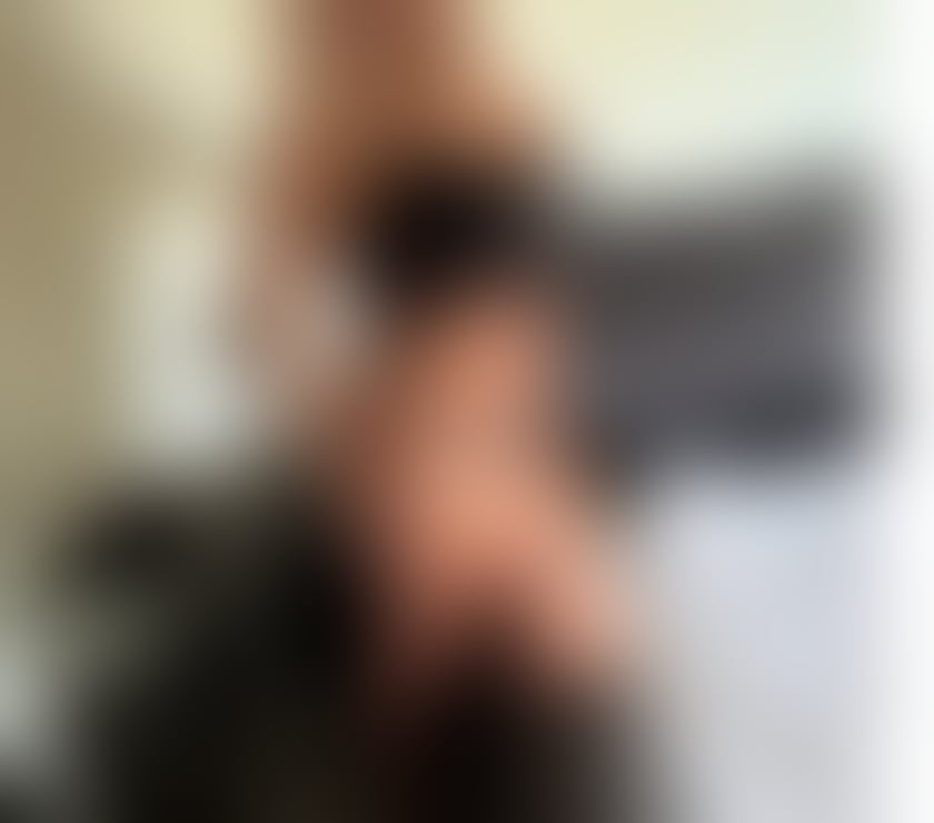 Escorts Somerset Wedmore - Somerset - Photos for Wedmore knew to area busty milf