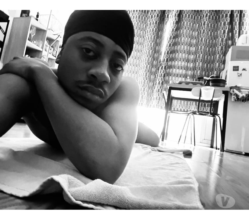 Escorts East London Canary Wharf - East London - Photos for Reece, 21. Escort Services Available 24hrs London Zone 1-4