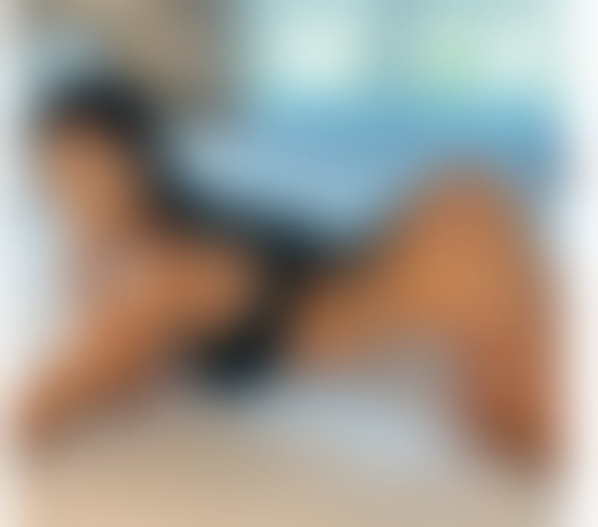 Escorts Horley Reigate and Banstead - Photos for 🥂🙈HERE YOU YOU🥂🙈