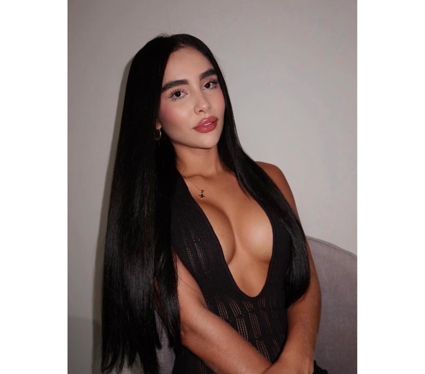 Escorts South West London Clapham North Station - South West London - Photos for 🔥HOTTIE SARA🔥GFE💘PARTY 🌟24HRS🔝