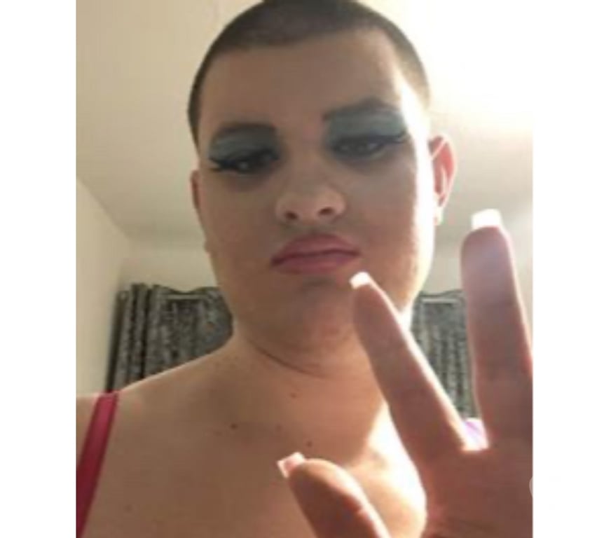  Gay massage Tyne and Wear Newcastle upon Tyne - Photos for Escort ad crossdresser holly 26