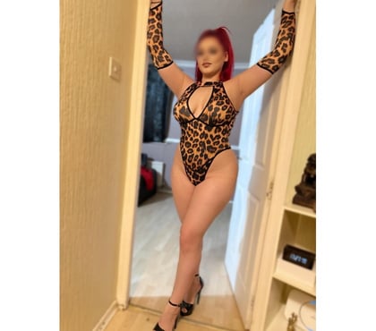  Escorts Northampton West Northamptonshire - Photos for 🔥CRISS🔥Hot CURVY🔥🍑OWO🔥PARTY🍾🥂DUO