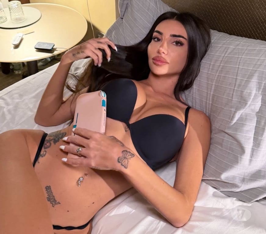 Escorts South West London Richmond upon Thames - Photos for 🖤 Hard to Forget 🖤 OUTCALL