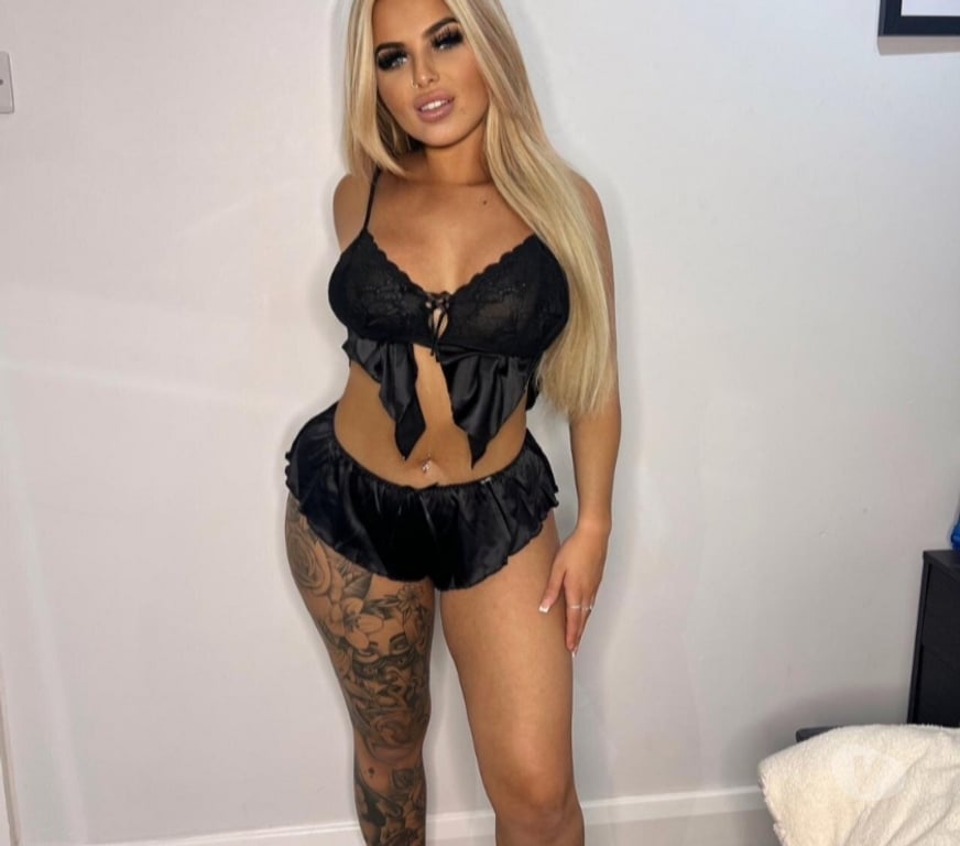 Escorts Hampshire Southampton - Photos for Blonde with tits😍❤️‍🔥 New around here ❤️