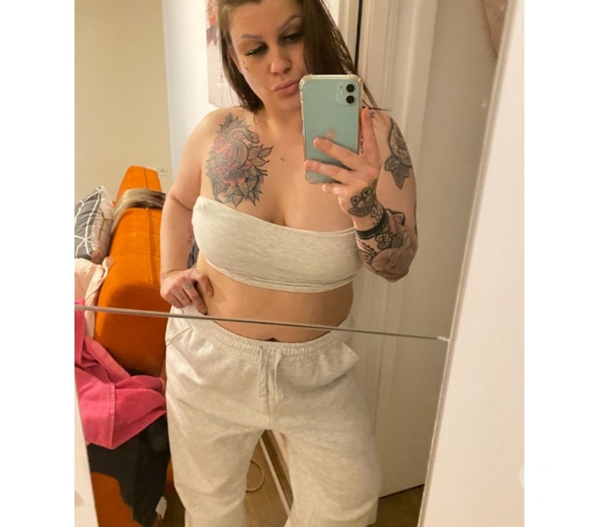 Escorts East London Newham - Photos for ZARA 🩷 CURVY AND TATTOOED IN CANNING TOWN