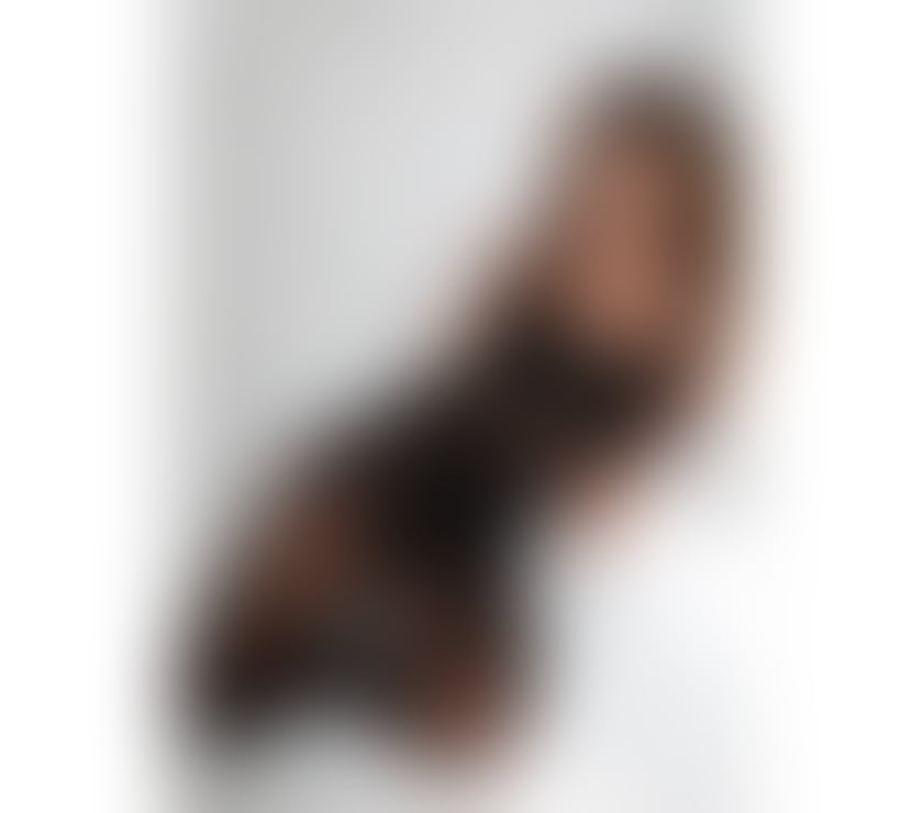 Escorts Surrey Tandridge - Photos for Tantric massage , Dip tissue with Laura