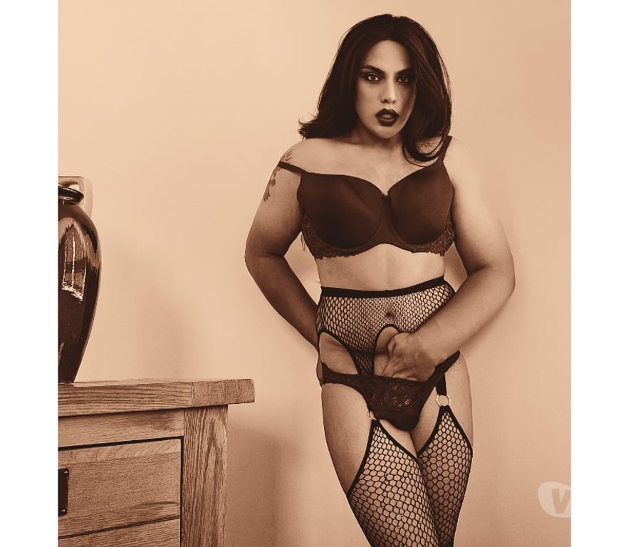 Trans Escorts Greater Manchester Stockport - Photos for FUN n FRIENDLY TGIRL