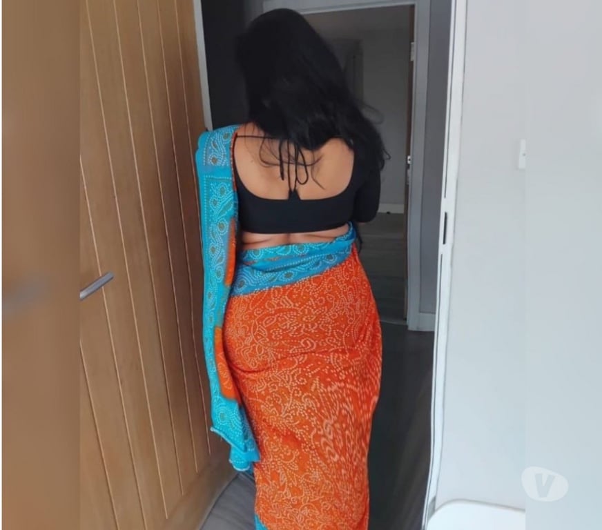Escorts East London East Ham Station - East London - Photos for Yamuna Sree South Indian Tamil 🇮🇳