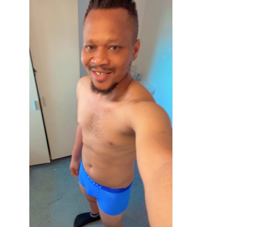 Local Swingers East Sussex Brighton - Photos for Male looking for bored wife or single female