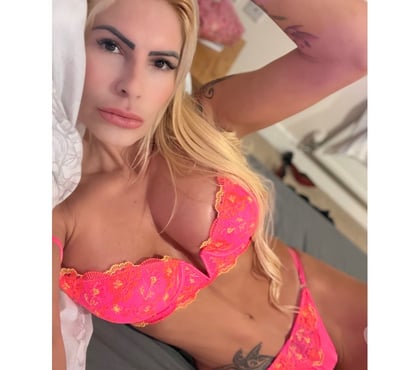 Escorts Walsall Town Centre Walsall - Photos for Aghata .. First time city.. Hot 🔥 Brazilian