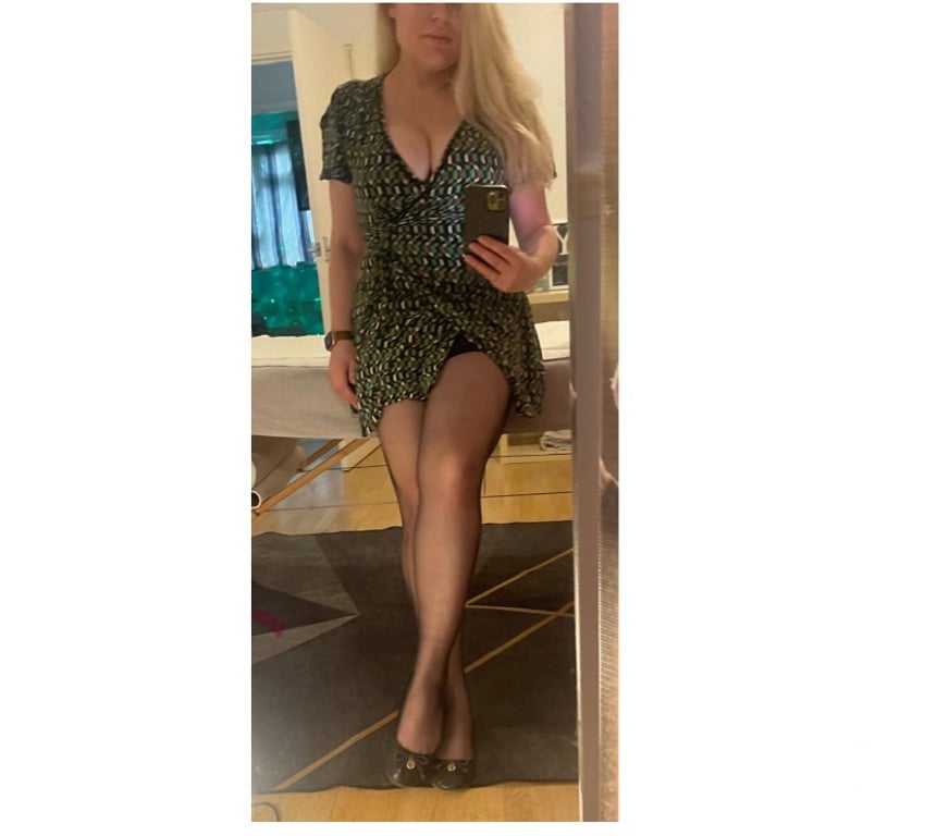 Escorts South West London Balham - South West London - Photos for Magic hands in Balham