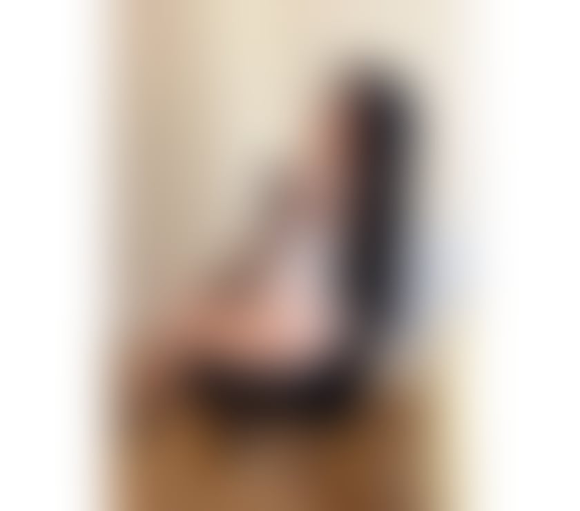 Escorts East London Aldgate East Station - East London - Photos for 🔥 Meet Vell – Where Attraction Becomes Addiction 😈