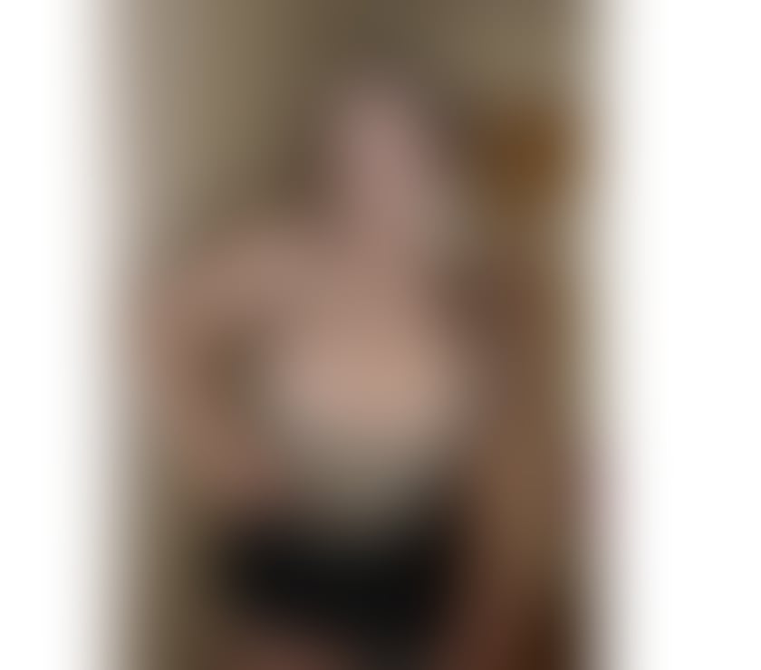 REAL BUSTY BLONDE IN CHINATOWN OWO✅CIM👍