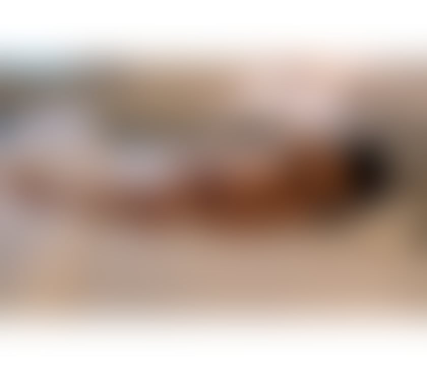 Escorts Surrey Epsom and Ewell - Photos for Brazilian, luxury girlfriend and massage therapist. (GFE)