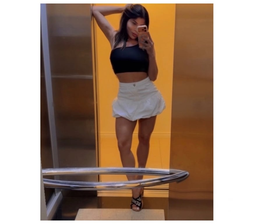 Escorts Surrey Epsom and Ewell - Photos for Brazilian, luxury girlfriend and massage therapist. (GFE)
