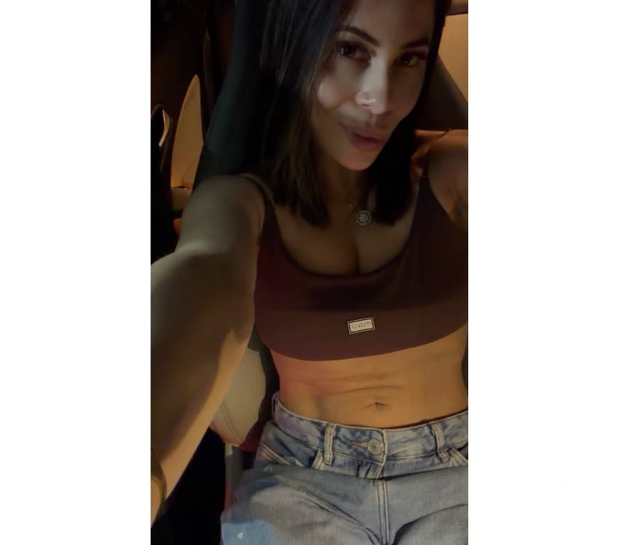 Escorts Surrey Epsom and Ewell - Photos for Brazilian, luxury girlfriend and massage therapist. (GFE)