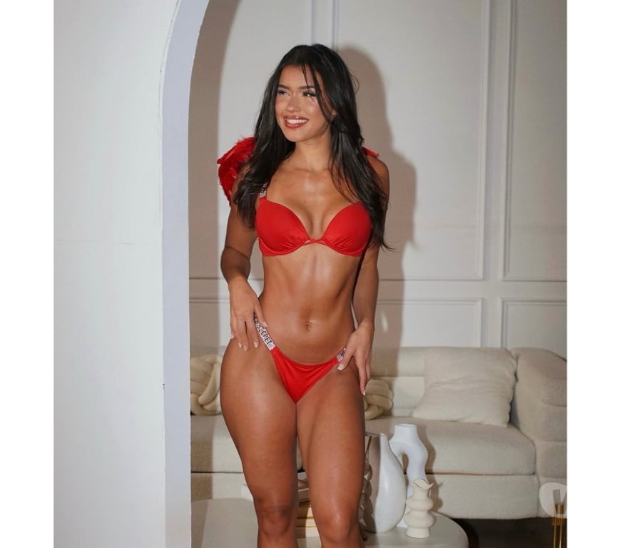 Escorts East Sussex Brighton - Photos for ❤️Isabella,a party girl who is stylish 💕🔥❤️